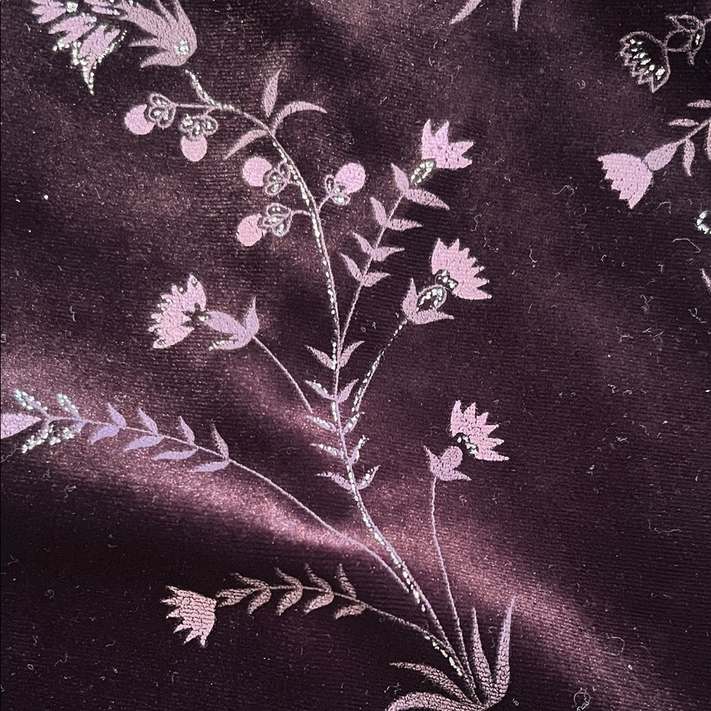 Elegant Floral Purple Velvet Dress - Picture 2 of 4